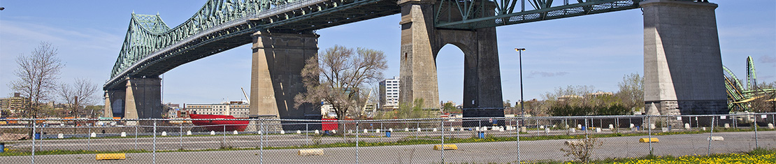 Copper bridge over a roadway